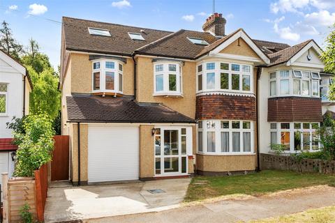 undefined, Pine Walk, Banstead