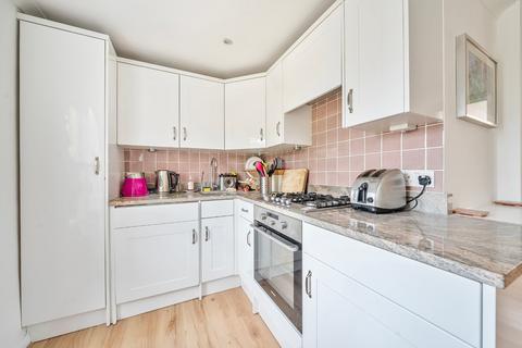 1 bedroom flat for sale, Battersea High Street, London, SW11