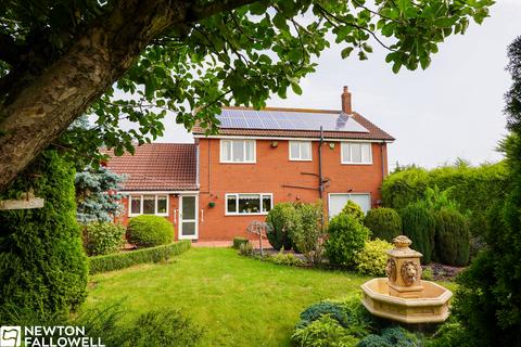 4 bedroom detached house for sale, Marsh Lane, Retford DN22