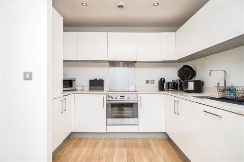 2 bedroom flat for sale, Nelson Gardens, London E2