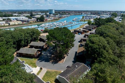 undefined, Ferry Road, Littlehampton