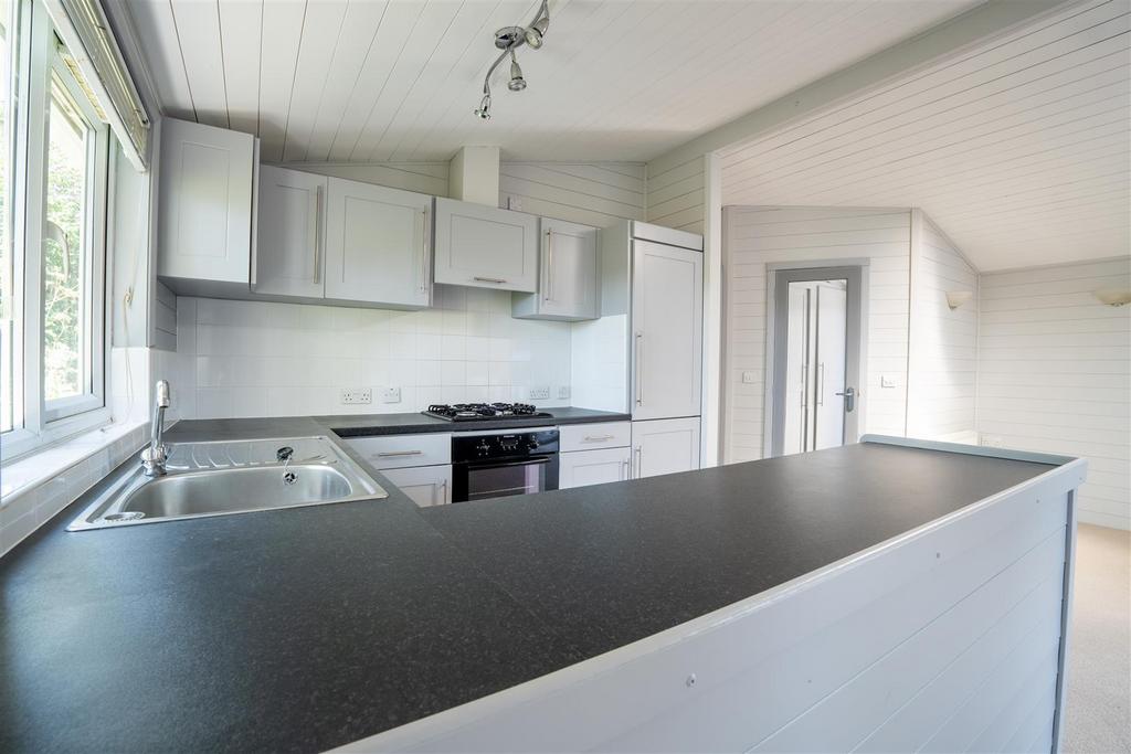 8 Marina View HQ-06.jpg