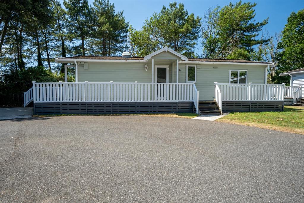 8 Marina View HQ-18.jpg