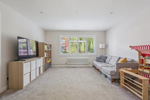 33 Browning Drive, Hitchin, SG4 0QR