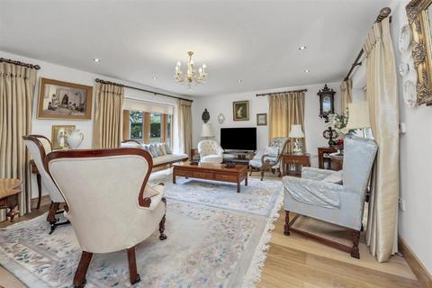 4 bedroom detached house for sale, Thurston Road, Great Barton