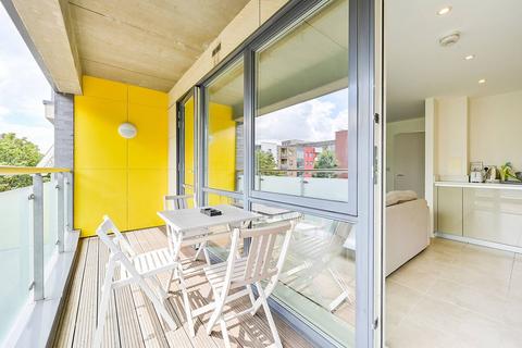 2 bedroom flat for sale, Palmerston Road, South Acton, London, W3