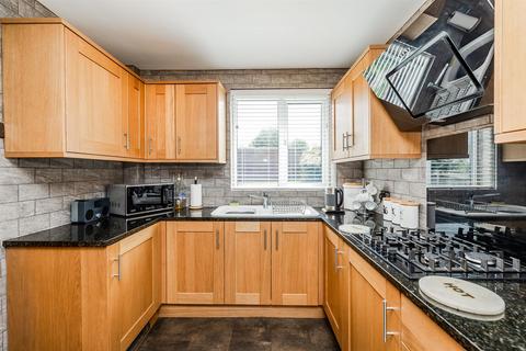 12 Bracken Drive, Gateshead, NE11 9QP
