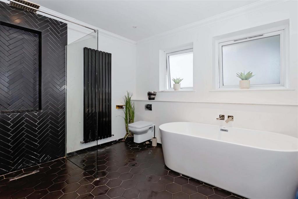 Chesswood Road 28.jpg