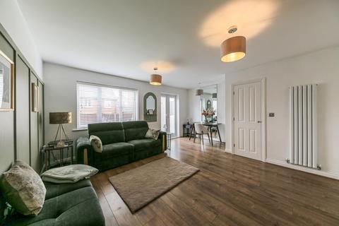 3 bedroom semi-detached house for sale, Hastings Drive, Shiremoor, NE27