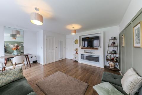 3 bedroom semi-detached house for sale, Hastings Drive, Shiremoor, NE27