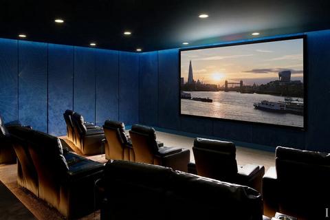undefined, Arrival Square, London, E1W 2