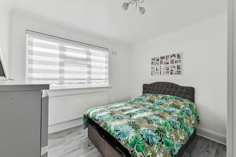 2 bedroom flat for sale, New Road, N22, Tottenham, London, N22