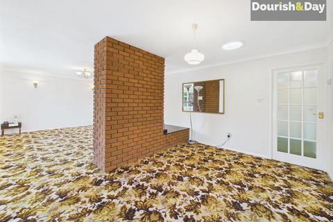 3 bedroom detached bungalow for sale, Creswell Farm Drive, Stafford ST16