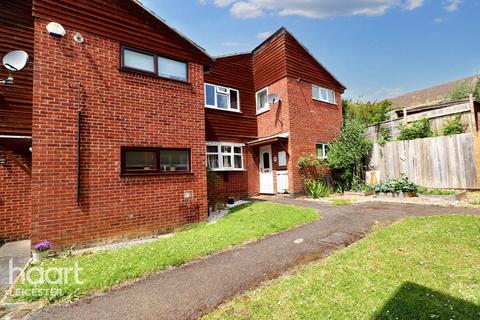 3 bedroom end of terrace house for sale, Jubilee Gardens, Market Harborough