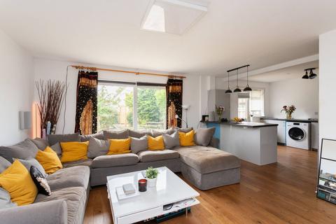 undefined, 4 Walker Street, Kincardine, FK10 4NT