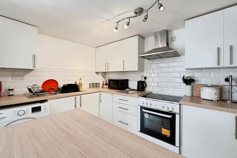 undefined, Wellesley Villas, Wellesley Road, Ashford