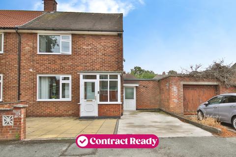 2 bedroom semi-detached house for sale, Thornhill Avenue, Hull, HU8 0EU