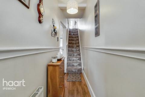 2 bedroom end of terrace house for sale, Martin Road, Ipswich