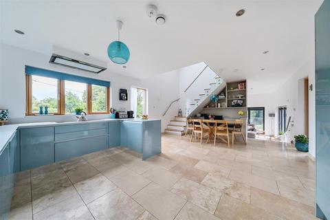3 bedroom detached house for sale, Penrhos, Llanymynech.