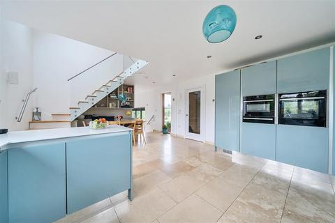 3 bedroom detached house for sale, Penrhos, Llanymynech.