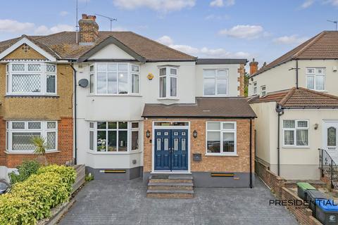 5 bedroom semi-detached house for sale, Buckhurst Hill IG9