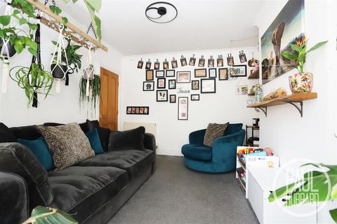 undefined, Victoria Road, Oulton Broad, NR33