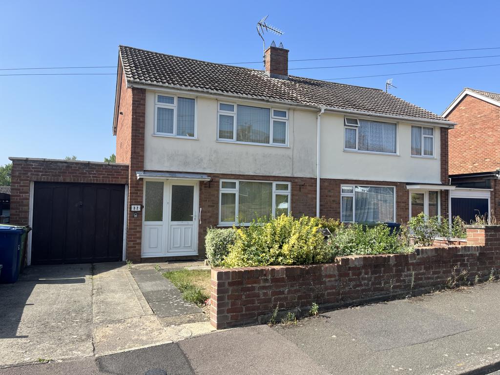 3 Bedroom Semi Detached for Sale