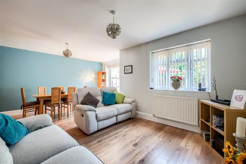 46g Brackleys Way, Solihull, B92 8QQ