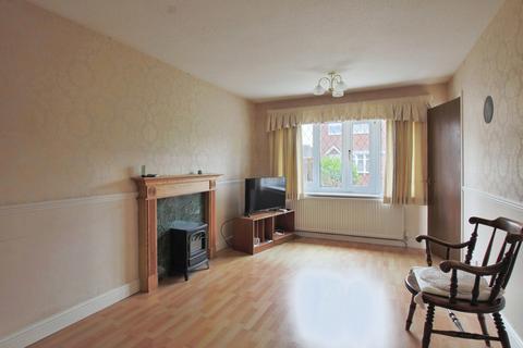2 bedroom semi-detached bungalow for sale, Constable Garth, Hedon, Hull, HU12 8PD