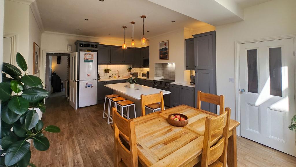 Kitchen   Diner   Snug