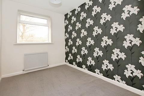 2 bedroom ground floor flat for sale, Greendale Court, Cottingham, Hull, HU16 5JH