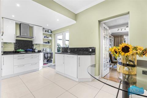 26 Waverley Grove, London, N3 3PX