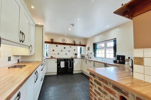 undefined, Bempton, Bridlington,  YO16 6XG