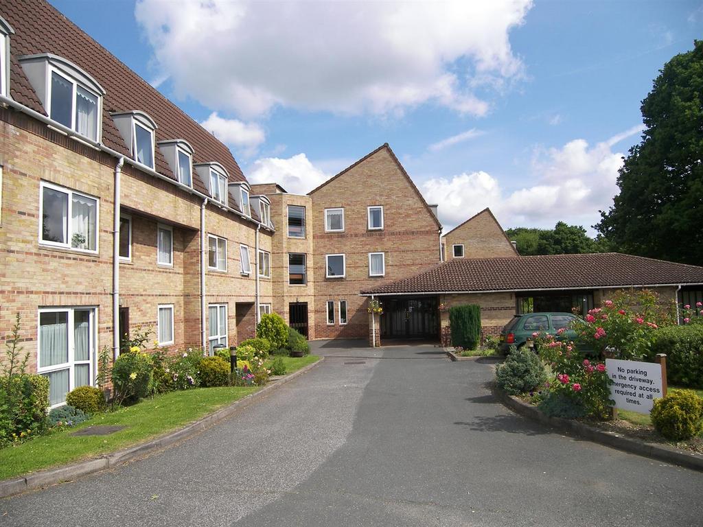 Homewillow Close 005.jpg