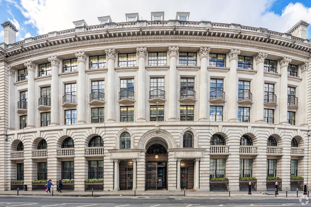 3 Lombard External.jpg