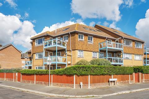 undefined, Kings Parade, Aldwick