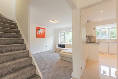 35 Sara Close, Sutton Coldfield, B74 4BW