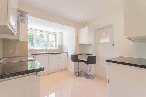 35 Sara Close, Sutton Coldfield, B74 4BW