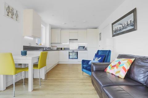 2 bedroom apartment for sale, Navigation Drive, Ware, SG12