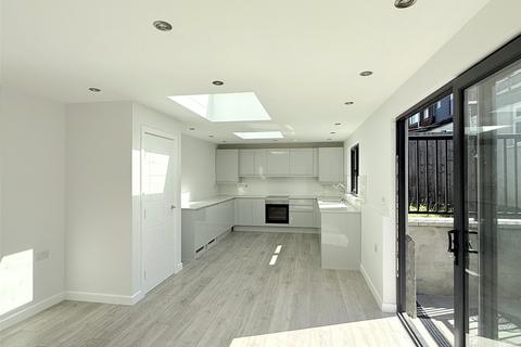 undefined, Etchingham Park Road, London, N3
