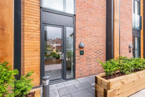undefined, The Downs, Altrincham