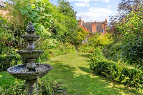 6 bedroom link detached house for sale, High Street, Derby DE74