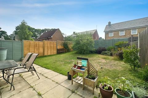 107 Avington Way, Sherfield On Loddon, Hook, RG27 0FN