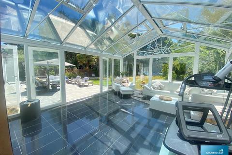 6 bedroom detached house for sale, Firtree Close, St Leonards, BH24