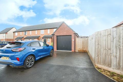 43 Caesar Drive, Nuneaton, CV11 6ZD
