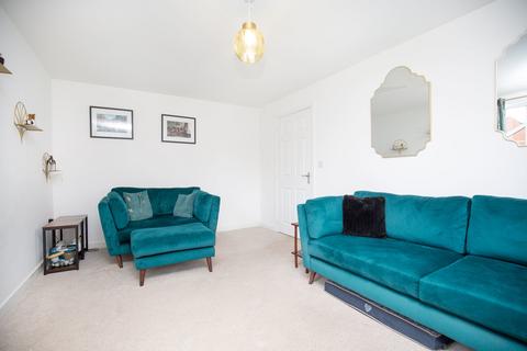 43 Caesar Drive, Nuneaton, CV11 6ZD