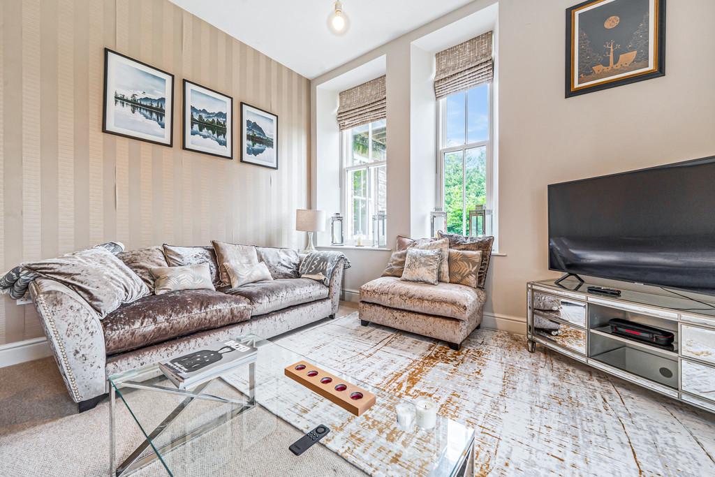 Sumptuous Lounge