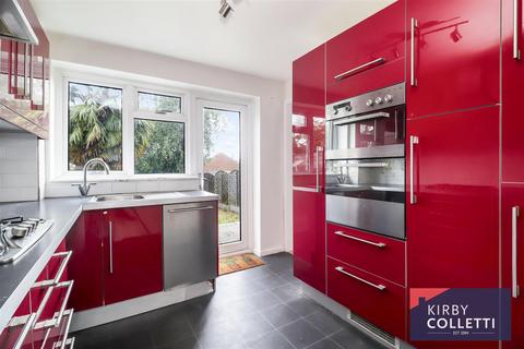 3 bedroom terraced house for sale, High Wood Road, Hoddesdon