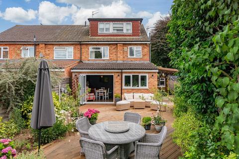 4 bedroom semi-detached house for sale, Cozens Road, Ware SG12