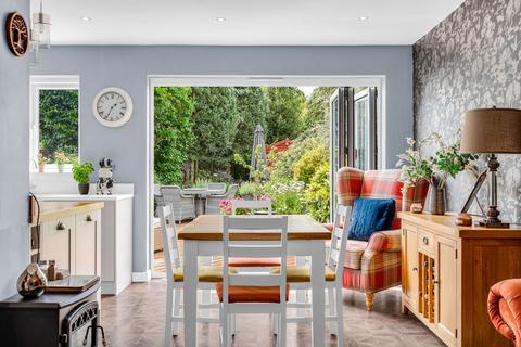 4 bedroom semi-detached house for sale, Cozens Road, Ware SG12